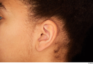 Zahara ear 0001.jpg